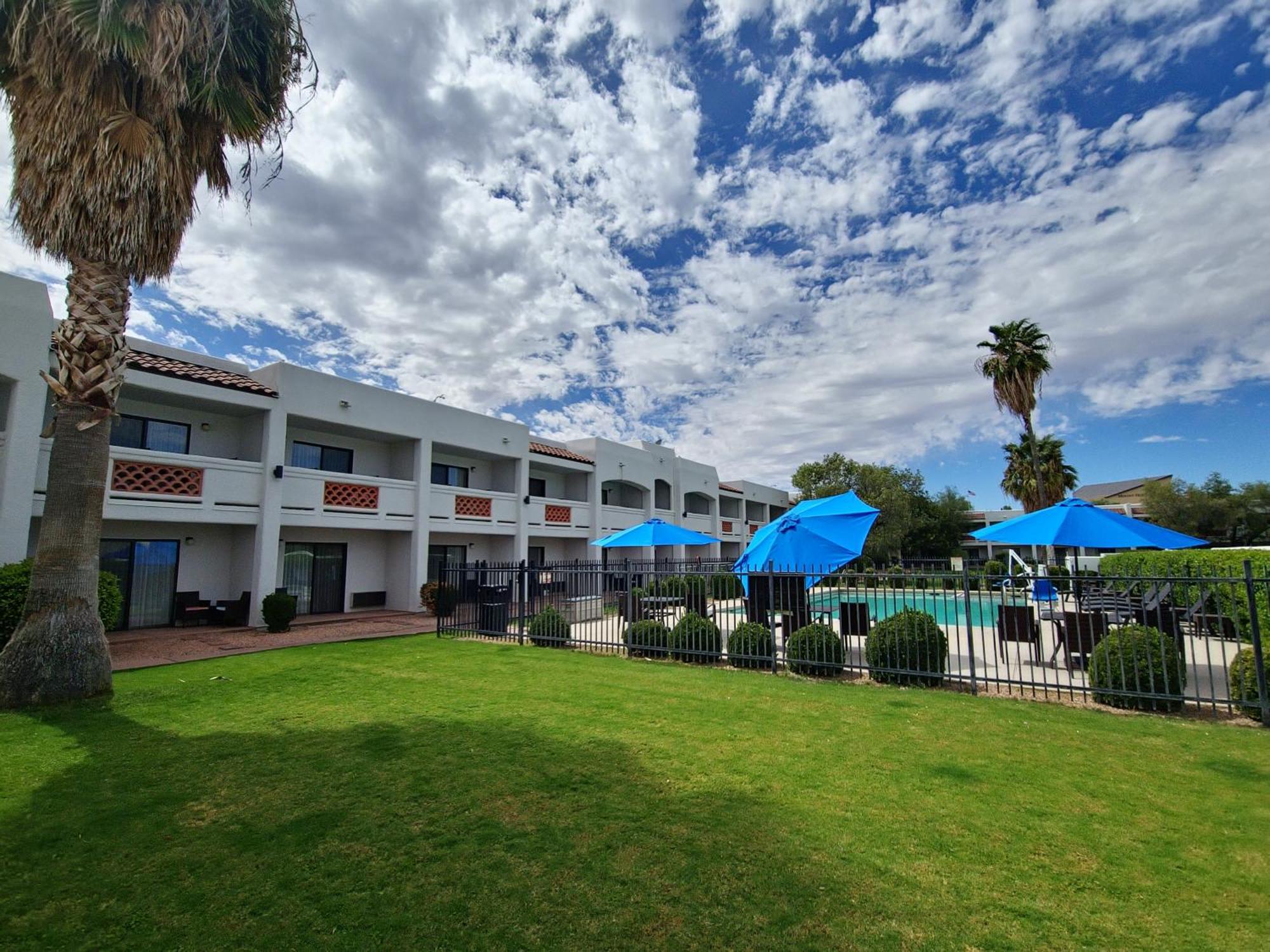 Los Viajeros Inn Wickenburg Exterior photo